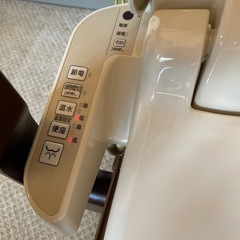Panasonic 介護用 ポータブルトイレ 座楽 ウォシュレット付の画像