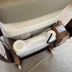 Panasonic 介護用 ポータブルトイレ 座楽 ウォシュレット付の画像