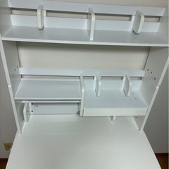 子ども用学習机の画像