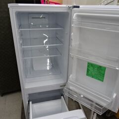 【恵庭】ファン式2ドア冷蔵庫　ヤマダオリジナル　YRZ-F15J　22年製　動作確認　清掃済みの画像