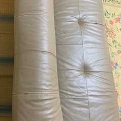 3人掛け　レザーソファーの画像