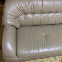3人掛け　レザーソファーの画像