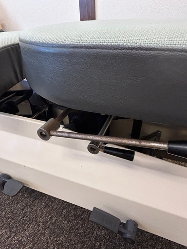 整体　マッサージ台　マニプレーション台
