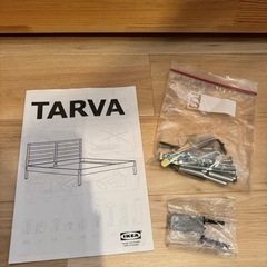 IKEAベッドフレーム　ダブルベッド　パイン材
の画像