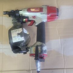 ③　常圧くぎ打ち機　max cn450S　打ち込み深さ調整付き　　2.3の画像