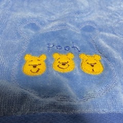 クマのプーさんミニタオル　32×33(cm) ハンカチ　手ぬぐいの画像
