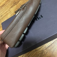 Prada 中古品
の画像