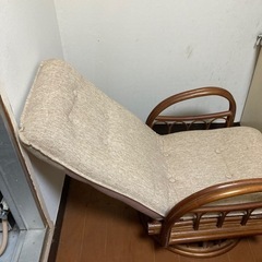 回転リクライニング1人用ソファの画像