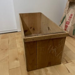 りんご箱の画像