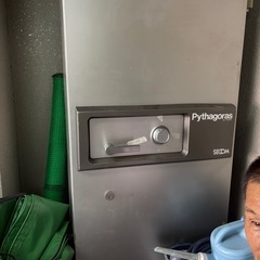500 kgぐらい業務用金庫の画像