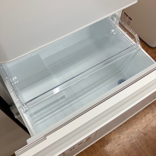 【安心の1年保証】326L 3ドア冷蔵庫 TOSHIBA 2023年製