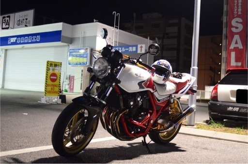 CB400sf NC42 限定500台赤フレーム カスタム車両  itosu.cb 故障不具合ありません。値段固定110万 車両交換可能(NSR250R.mc18.21)