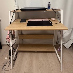 （ニトリ)デスク+いすの画像