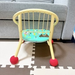 豆いす　ベビーチェア　西松屋の画像