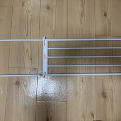 突っ張り棚の画像
