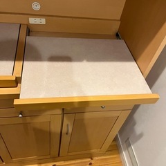 【お渡し決定】
食器棚の画像