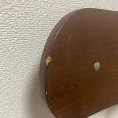カウンターイス2脚セット（ベージュ色と濃茶色）の画像