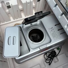 ヨサチェア フルセット（ケープ・タオル・消耗品付き）愛知県内配送可の画像
