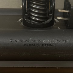 バルミューダ掃除機の画像