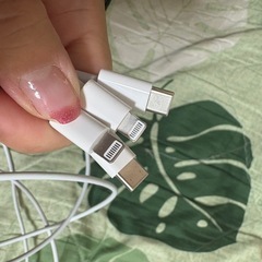 ライトニングケーブルiPhone 6本　DCプラグ1本の画像