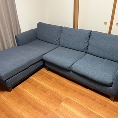 リラックスフォーム　ソファーの画像
