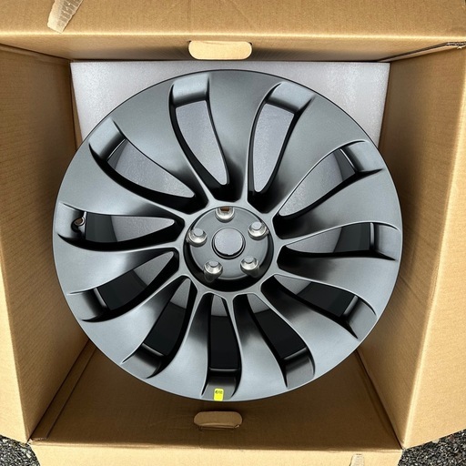 テスラ　モデルY パフォーマンス用 リアホイール