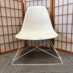 vitra eames plastic chair チェアー ホワイト ロータイプ ヴィトラ イームズ シェルチェア の画像