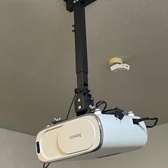 Jimveo WiFi6 プロジェクター 家庭用 : 高輝度560ANSI 4K対応 Bluetooth5.1 オートレンズキャップ 内蔵HIFIスピーカー ズーム機能 ホームプロジェクター ホームシアター USB/有線LAN/HDMI/AV端子 スマホ/パソコン/タブレット/DVDプレヤー/TV Stick/PS4/PS5など接続可能の画像