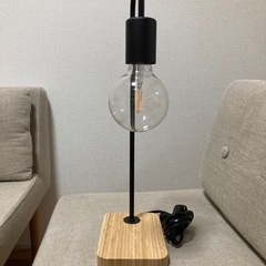 【お譲り先決まりました】IKEA テーブルランプの画像