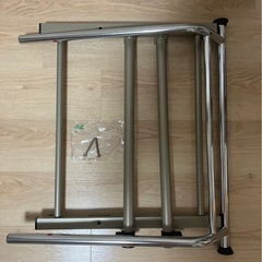 組立式　押入れ用ハンガーラック の画像