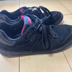 【値下げ】FMSスニーカーの画像