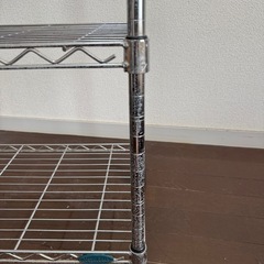 スチールラックの画像