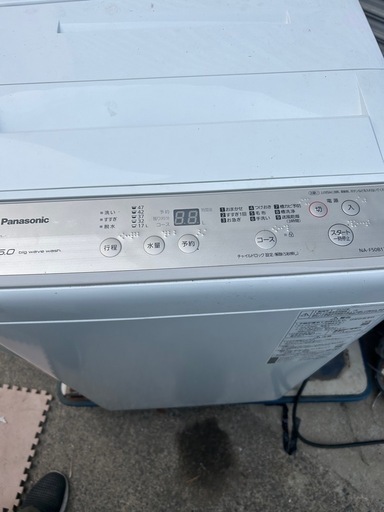 Panasonic縦型洗濯機、5kg .ステンレス洗濯槽搭載。