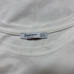 stradivarius XSサイズ　Tシャツ　迷彩柄の画像