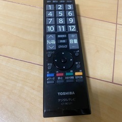 TOSHIBA 液晶テレビ32インチの画像