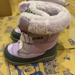 16cm 子供用　冬用　長靴の画像