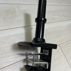 AMAZONベーシック モニターアーム シングル ブラック cpn2の画像