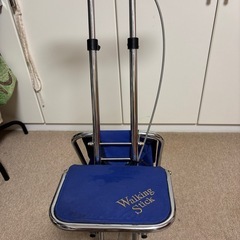 シニア　歩行器の画像