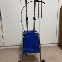 シニア　歩行器の画像