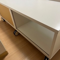 テレビ台の画像