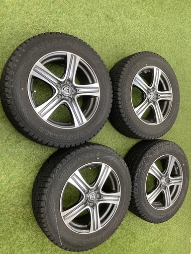 スタッドレスタイヤ　ホイール&ナット付