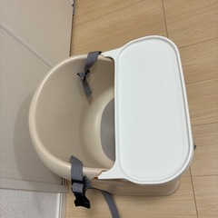 ベビーチェアの画像