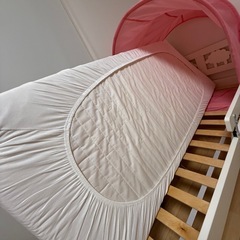 IKEA キッズ　ベット　マットレス　テントの画像