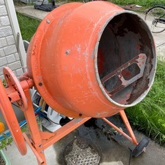 コンクリートミキサー　まぜたろう　レンタル
