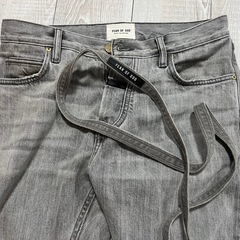 Fear of god 6th collection ダメージトラックデニムの画像