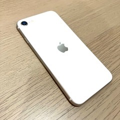 iphone SE第2世代 128GBの画像