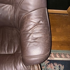 レザーソファの画像