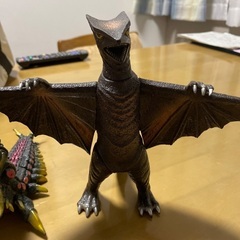 ギャオス　バトラ　モスラ幼虫の画像