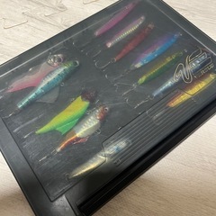 バイブレーションルアー　メタルジグセット売り　ケース付きの画像
