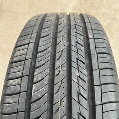 デリカ　タイヤ　１本の画像